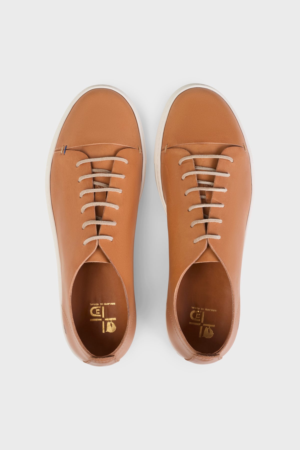 Leather sneakers